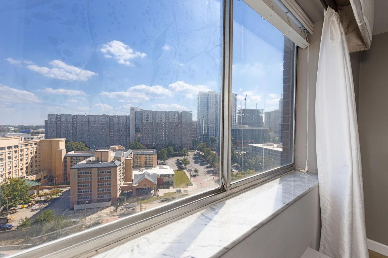 Апартаменты 1406 Spacious Modern, Fast Wifi, 1 Free Parking Атланта Экстерьер фото